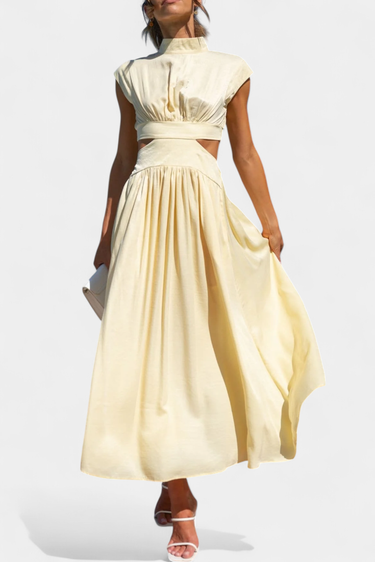 Jocelyn Conjunto Largo Minimalista con Escote Alto y Abertura Lateral