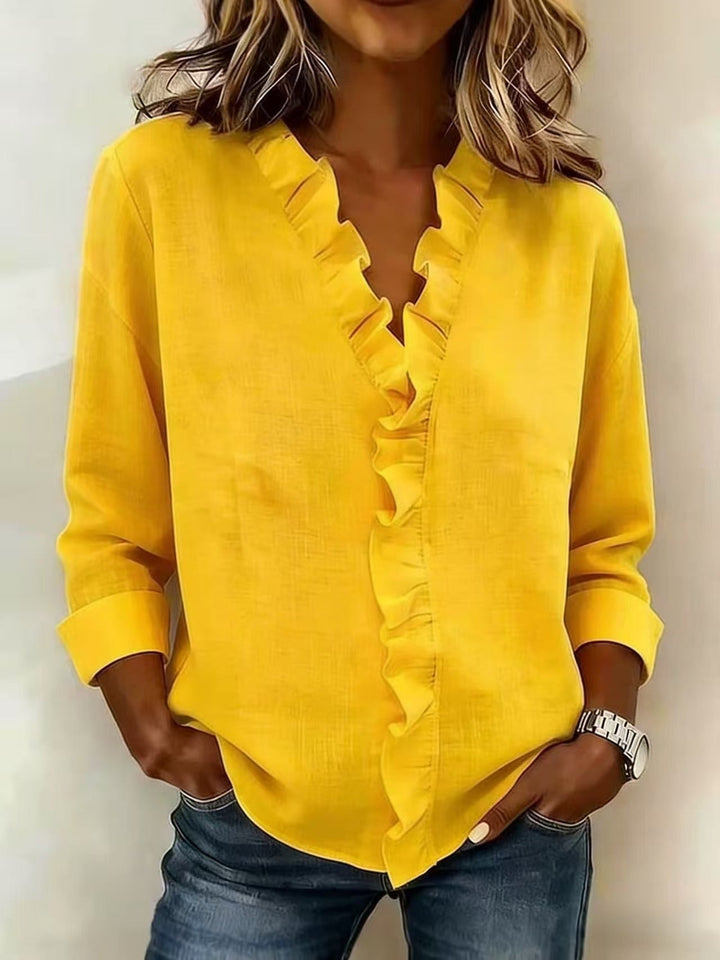 Chiara™ | Blusa con escote en V y volantes delicados