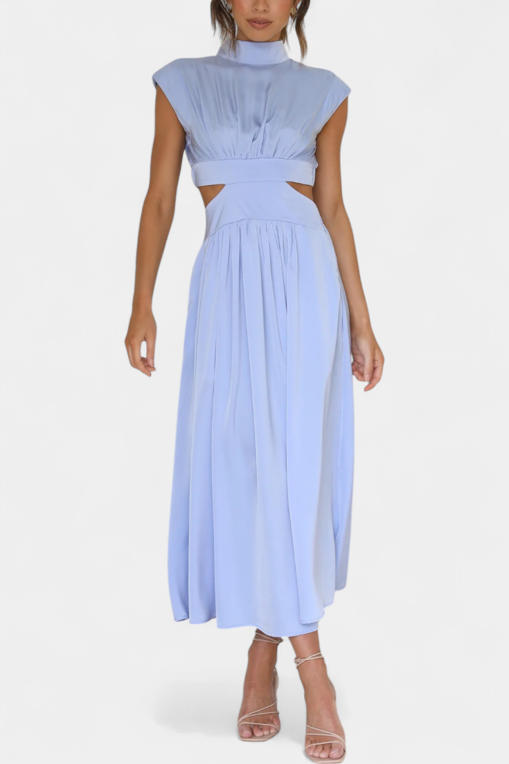 Jocelyn Conjunto Largo Minimalista con Escote Alto y Abertura Lateral