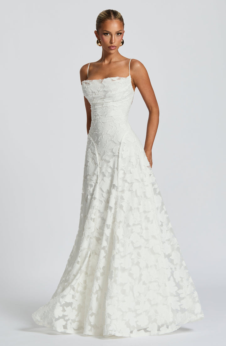 Vestido Manuela™ -  Elegancia fluida con acabado sofisticado