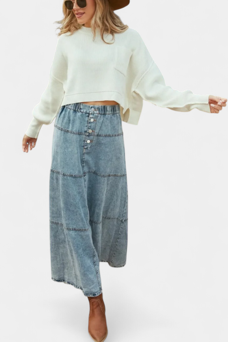Lorraine Falda Maxi de Denim con Detalle de Pluma