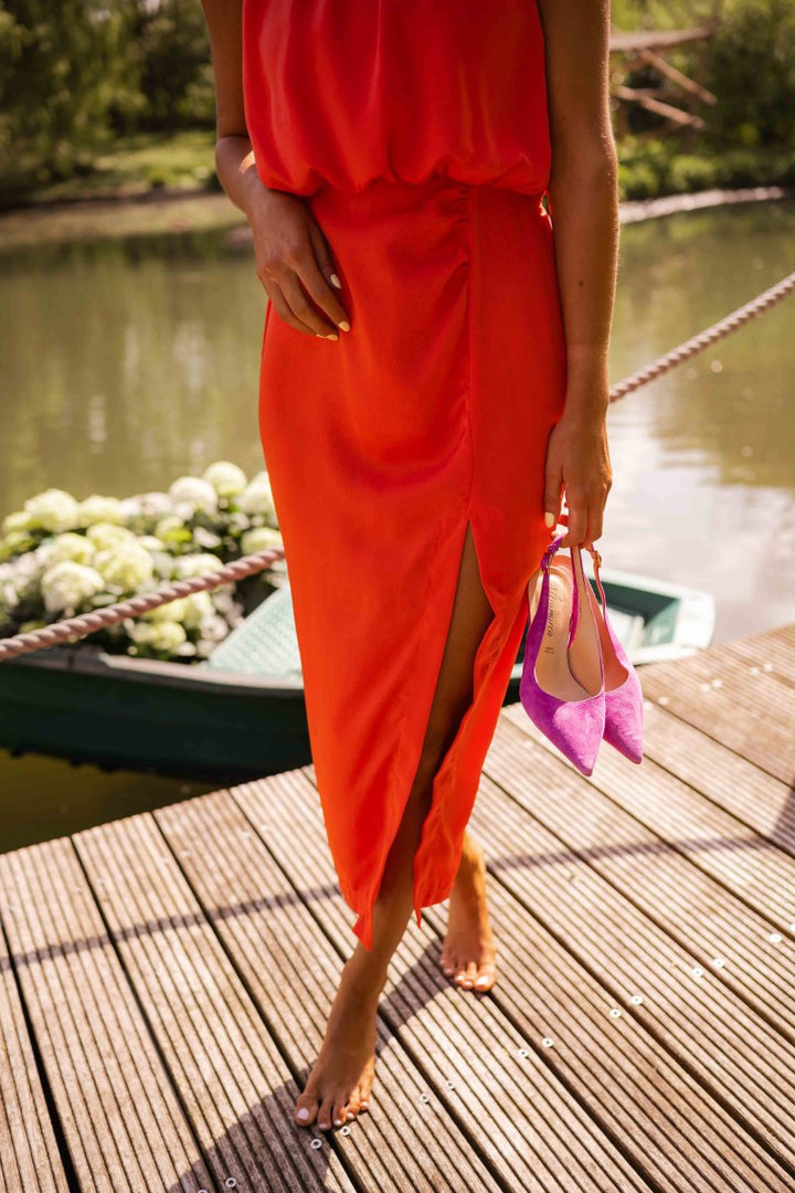 Paloma | Vestido midi sin mangas con cuello alto y diseño fluido